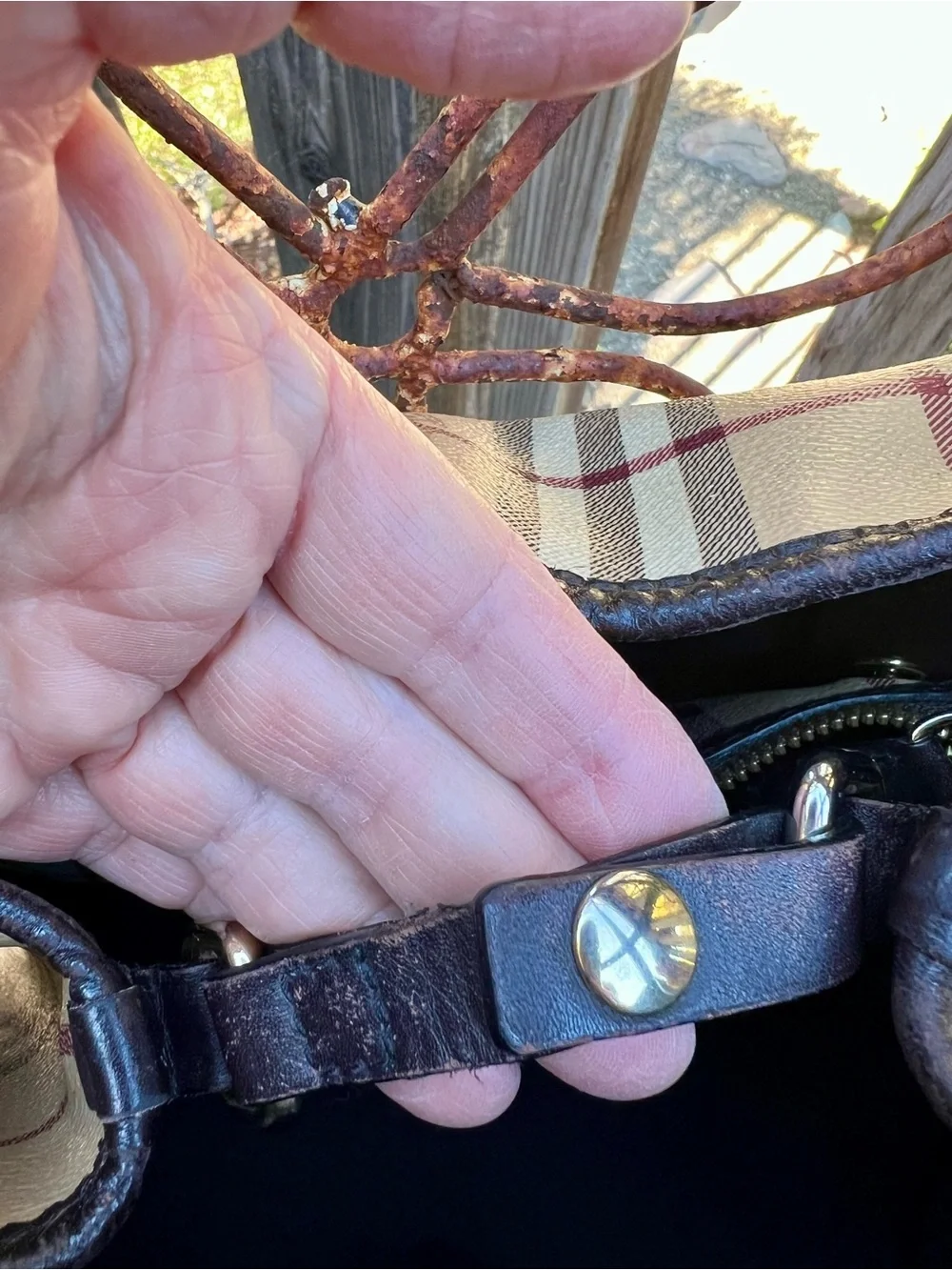 Burberry bag dark